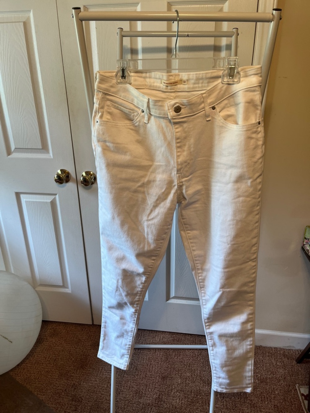 Levi's White Skinny Jeans